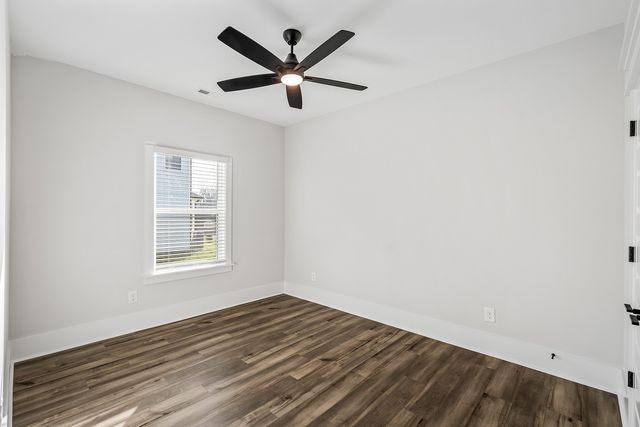 737 Brownlow Road, White House, TN 37188