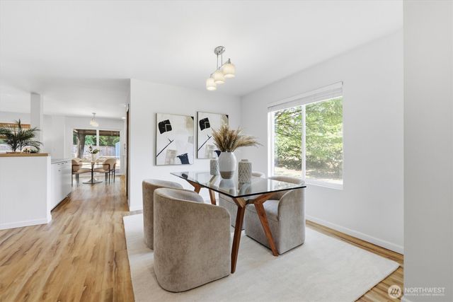 17427 92nd Avenue NE, Bothell, WA 98011