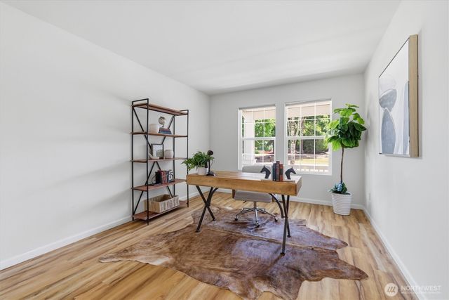 17427 92nd Avenue NE, Bothell, WA 98011