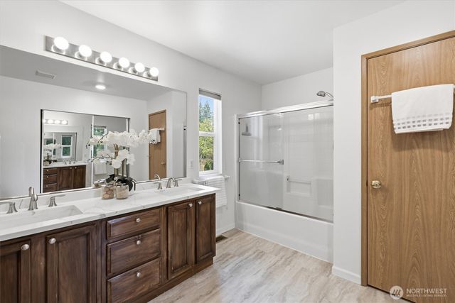 17427 92nd Avenue NE, Bothell, WA 98011
