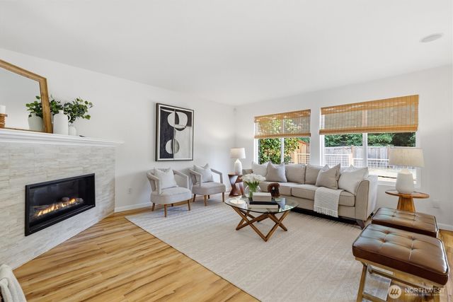 17427 92nd Avenue NE, Bothell, WA 98011