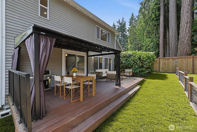 17427 92nd Avenue NE, Bothell, WA 98011