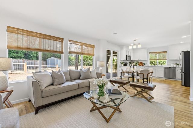 17427 92nd Avenue NE, Bothell, WA 98011