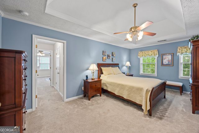 1172 Melton Drive SW, Lilburn, GA 30047