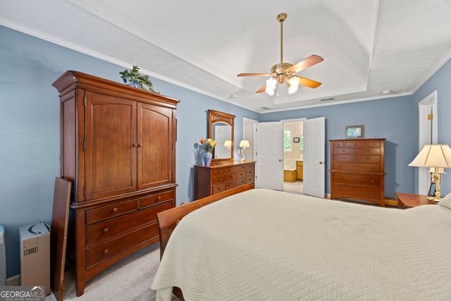 1172 Melton Drive SW, Lilburn, GA 30047