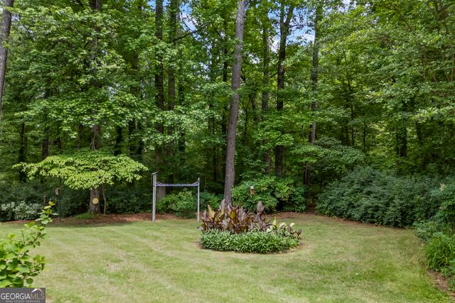 1172 Melton Drive SW, Lilburn, GA 30047
