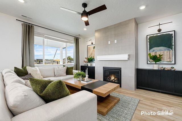 7050 N Daisy Teal Ave, Meridian, ID 83646