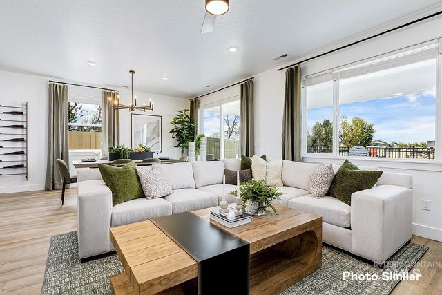 7050 N Daisy Teal Ave, Meridian, ID 83646