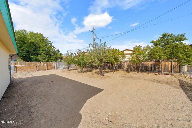 3737 Woodside Drive, Carson City, NV 89701