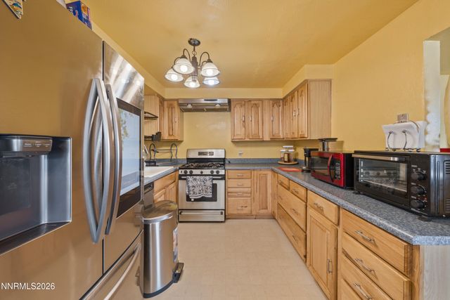 3737 Woodside Drive, Carson City, NV 89701