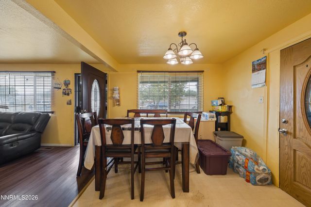 3737 Woodside Drive, Carson City, NV 89701