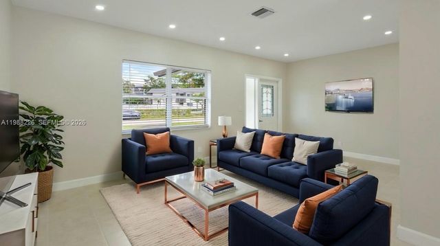 3699 NW 17 way, Oakland Park, FL 33309