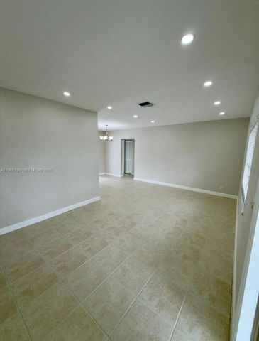 3699 NW 17 way, Oakland Park, FL 33309