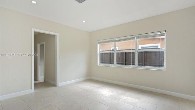 3699 NW 17 way, Oakland Park, FL 33309