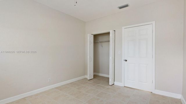 3699 NW 17 way, Oakland Park, FL 33309