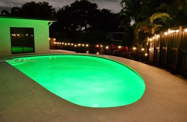 3699 NW 17 way, Oakland Park, FL 33309