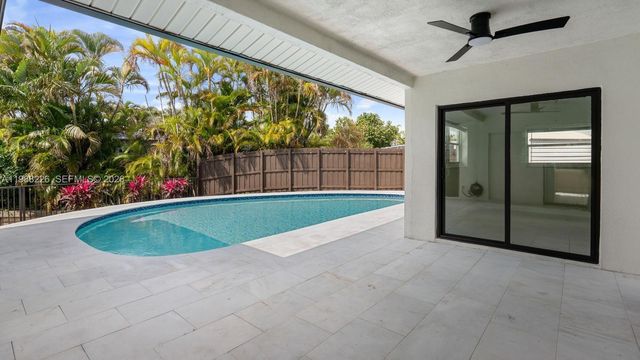 3699 NW 17 way, Oakland Park, FL 33309