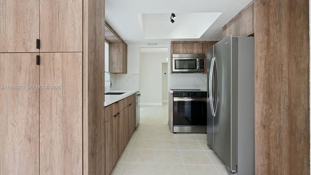 3699 NW 17 way, Oakland Park, FL 33309