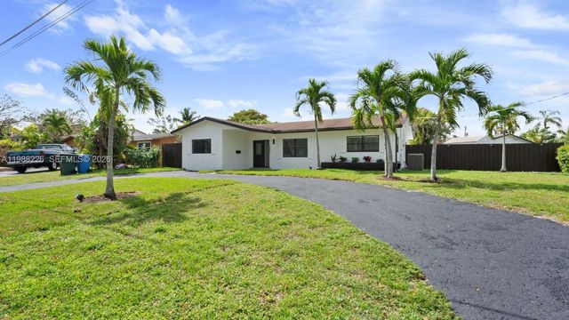 3699 NW 17 way, Oakland Park, FL 33309