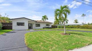 3699 NW 17 way, Oakland Park, FL 33309