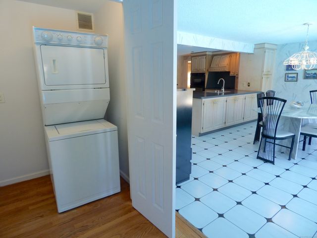 119 Wright Road, Rocky Hill, CT 06067