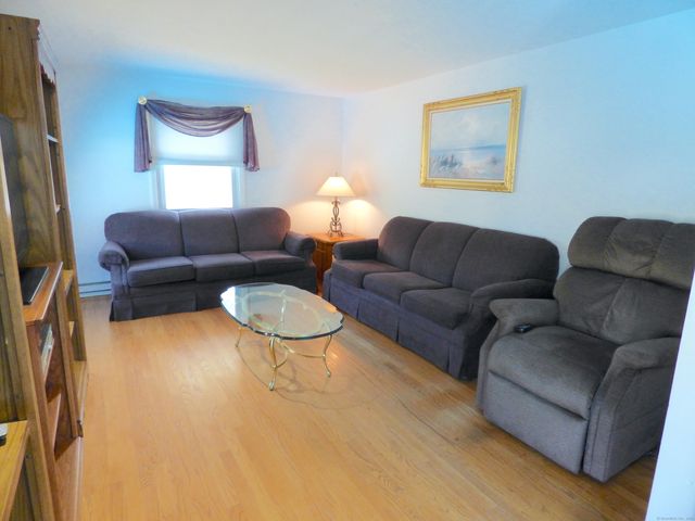 119 Wright Road, Rocky Hill, CT 06067