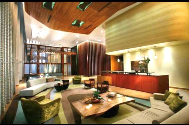 50 Biscayne Boulevard 3303, Miami, FL 33132