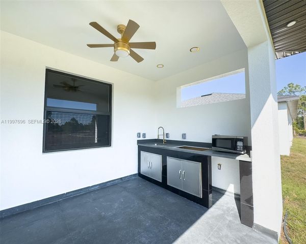 1214 delores st, Lehigh Acres, FL 33974