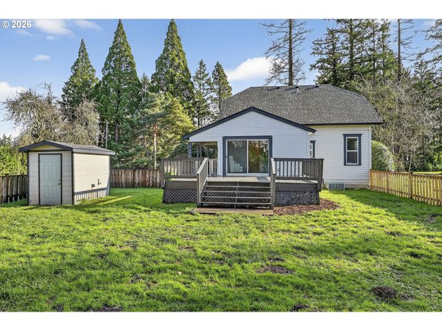 32305 S KROPF Rd, Canby, OR 97013