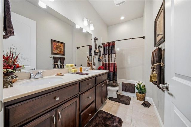2878 Fantail Ln, Lincoln, CA 95648