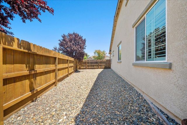 2878 Fantail Ln, Lincoln, CA 95648