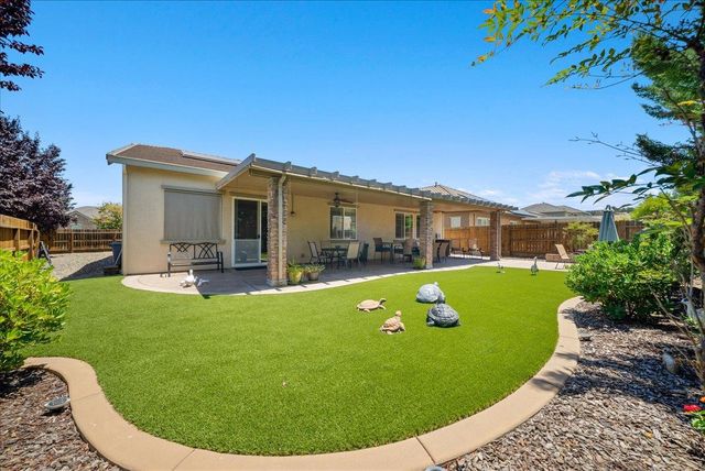 2878 Fantail Ln, Lincoln, CA 95648