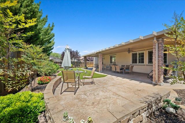 2878 Fantail Ln, Lincoln, CA 95648