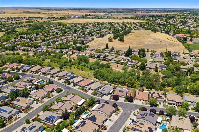 2878 Fantail Ln, Lincoln, CA 95648