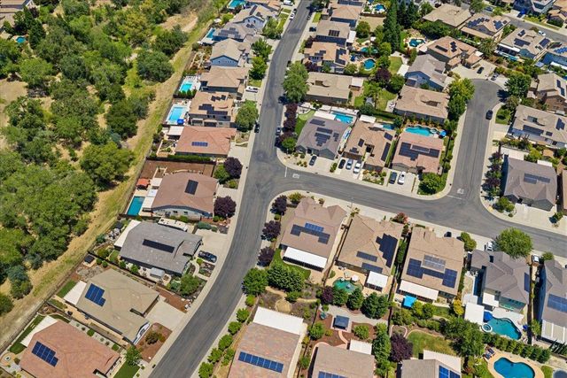 2878 Fantail Ln, Lincoln, CA 95648