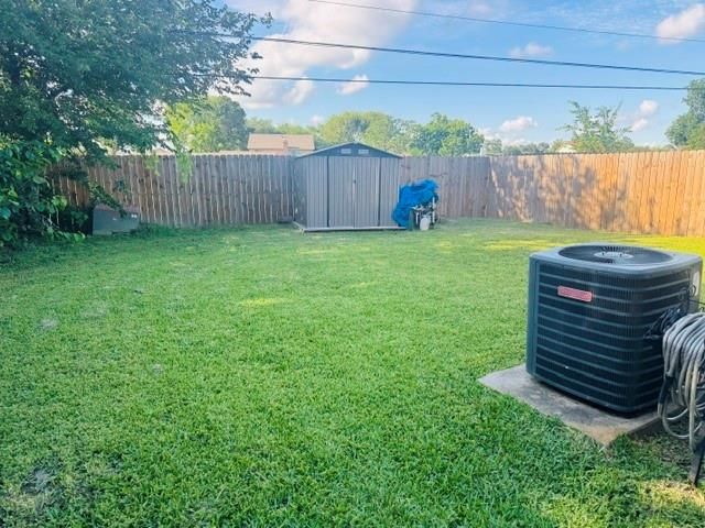 7726 Sign Street, Houston, TX 77489