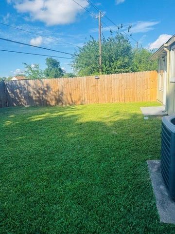 7726 Sign Street, Houston, TX 77489