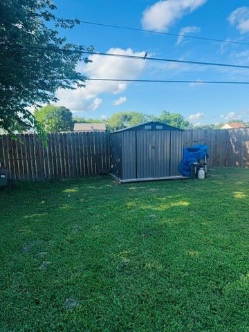7726 Sign Street, Houston, TX 77489
