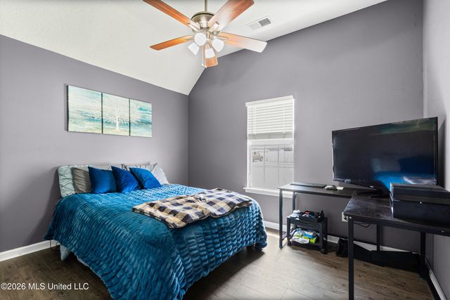 9768 Crape Myrtle Drive, Olive Branch, MS 38654