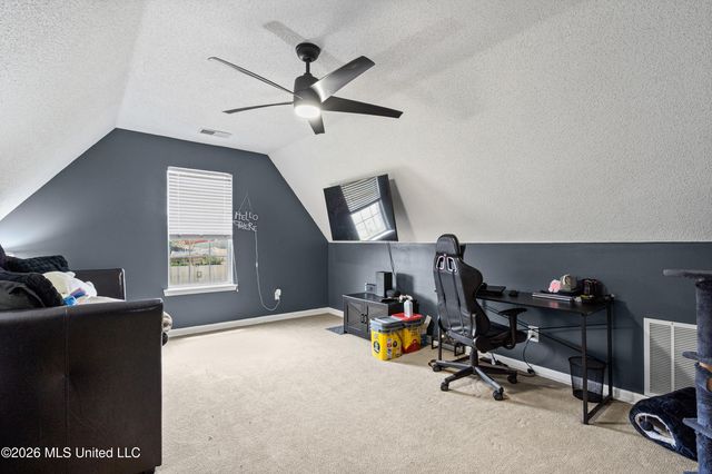 9768 Crape Myrtle Drive, Olive Branch, MS 38654