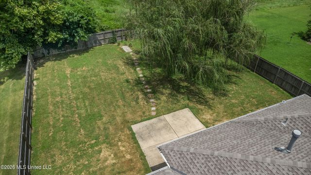 9768 Crape Myrtle Drive, Olive Branch, MS 38654