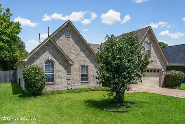 9768 Crape Myrtle Drive, Olive Branch, MS 38654