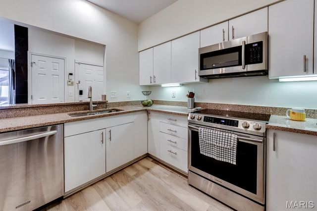 4111 W Pine Boulevard 11, St Louis, MO 63108