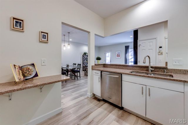 4111 W Pine Boulevard 11, St Louis, MO 63108