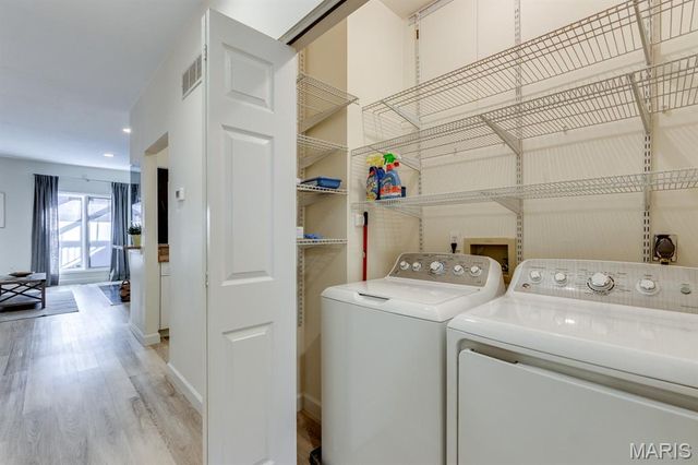 4111 W Pine Boulevard 11, St Louis, MO 63108