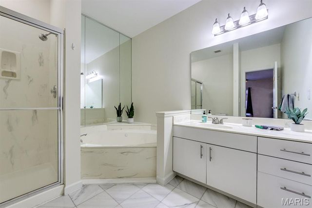 4111 W Pine Boulevard 11, St Louis, MO 63108