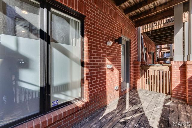 4111 W Pine Boulevard 11, St Louis, MO 63108