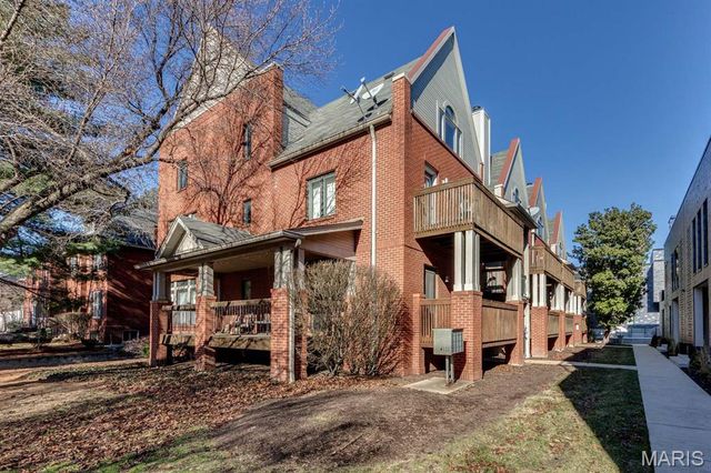 4111 W Pine Boulevard 11, St Louis, MO 63108