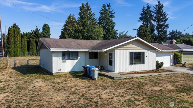 22304 113th Place SE, Kent, WA 98031