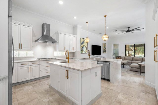 8984 Three Rail Drive, Boynton Beach, FL 33472